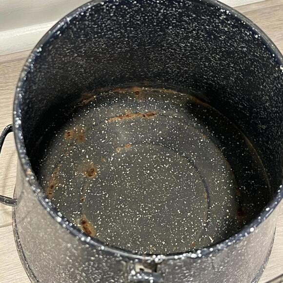 Vintage Large Enamel Granite Ware Blue White Speckle Metal Coffee Pot - Picture 3 of 6